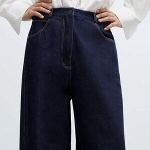 Curved Baggy Jeans Cordera